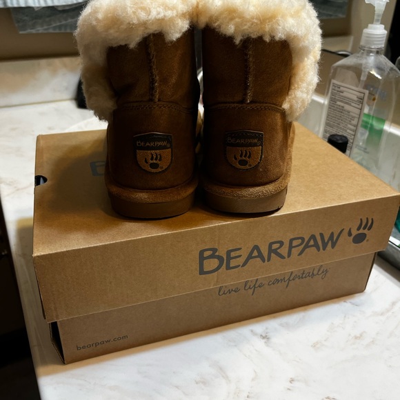 BearPaw Tan Boots - Picture 2 of 7